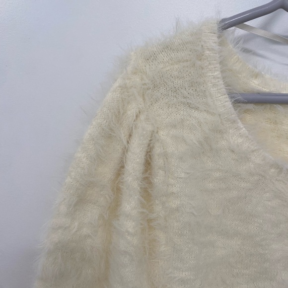 Joe Fresh x Jillian Harris Tori sweater XL - Picture 3 of 7